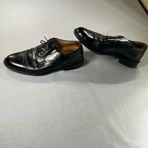 Johnston & Murphy  Black Cap Toe Leather Oxford Dress Shoes Mens Size 9 M